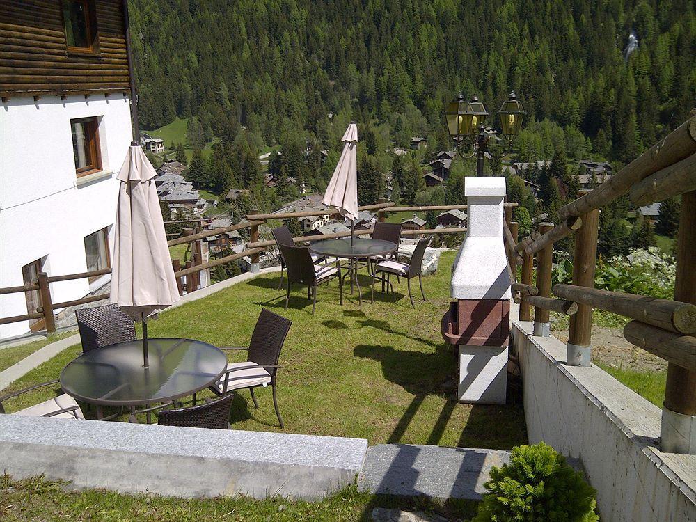 Affittacamere Buenavista Guest House Champoluc Exterior foto